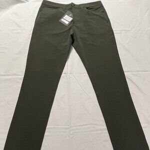 34/34 Public Rec Workday Pants - Dark Olive